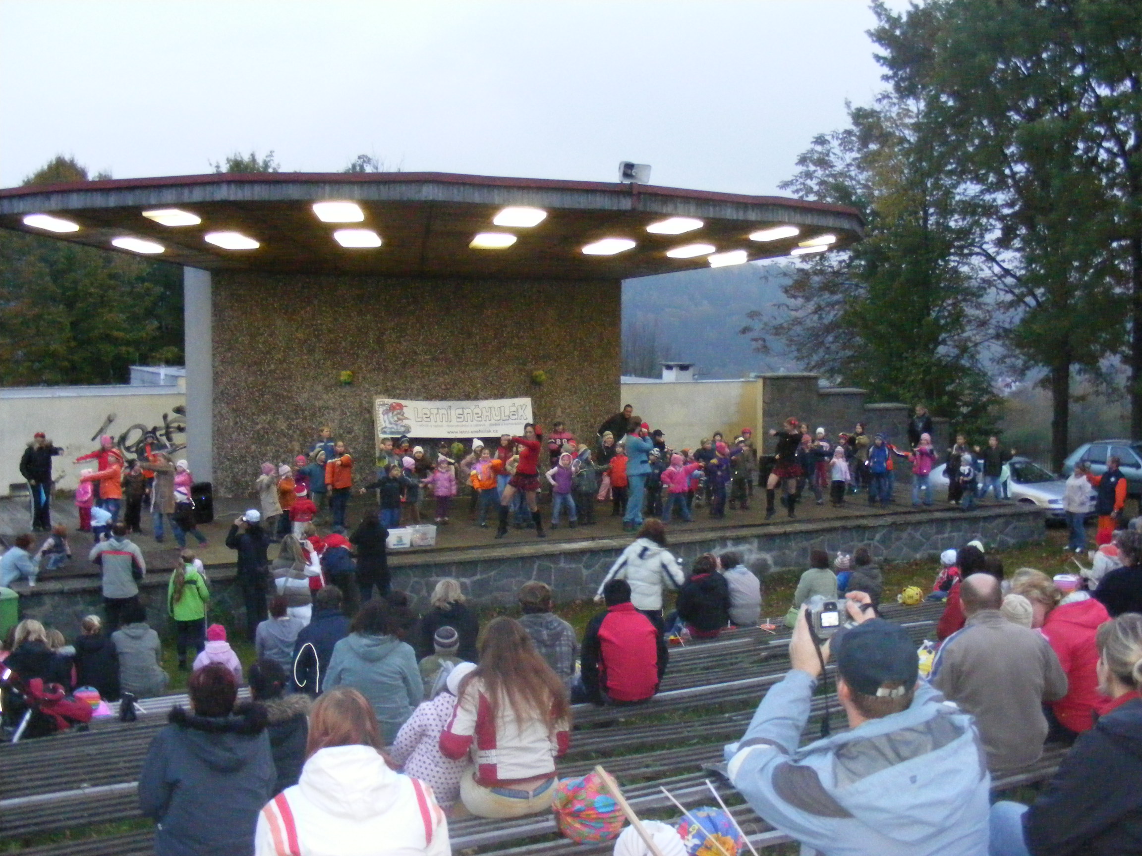 lampionový průvod 2009 141.jpg